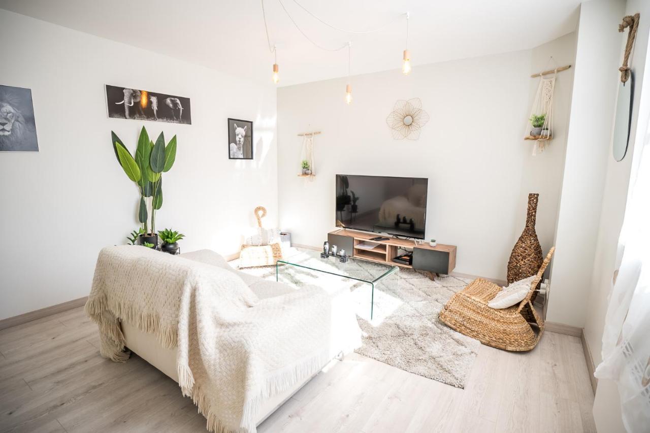 Appt Ambiance Boheme 2 Ch Piscine Lagon Daire Tarbes Dış mekan fotoğraf